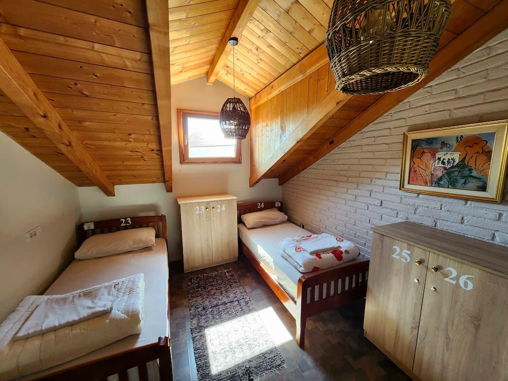 Alternative angle of the 4-bed dorm